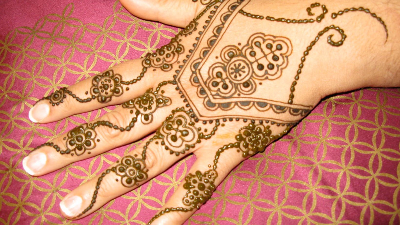 henna:otqeuptkr1y= mehndi design